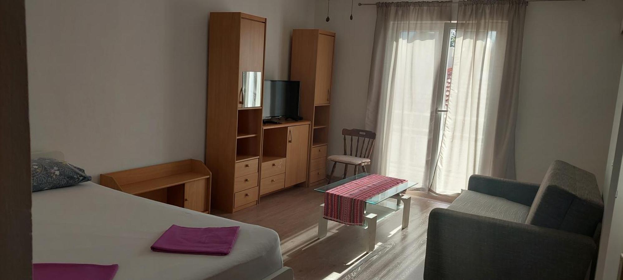 Apartman Figaro Pogled Od Milijun Dolara, 2 Tusa, 2 Wc Kaštela Exterior foto